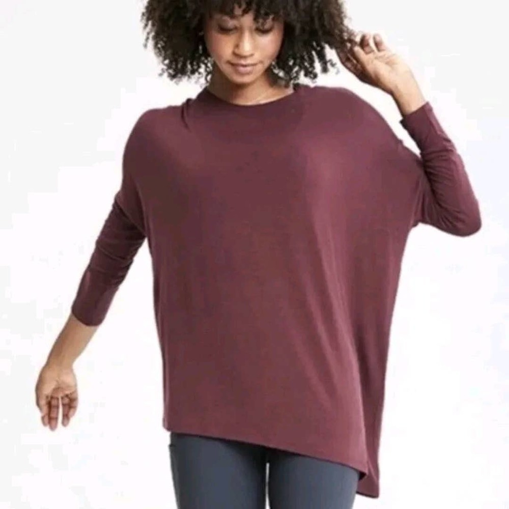 Athleta Cloudlight‎ Asym Shirt M Maroon Auberge Dolman Sleeve Top